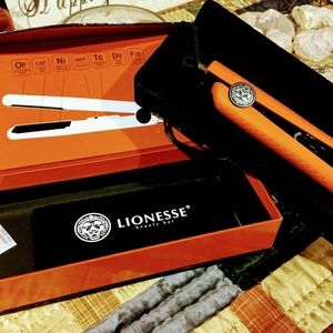 Lionesse Orange Ceramic Flat Iron